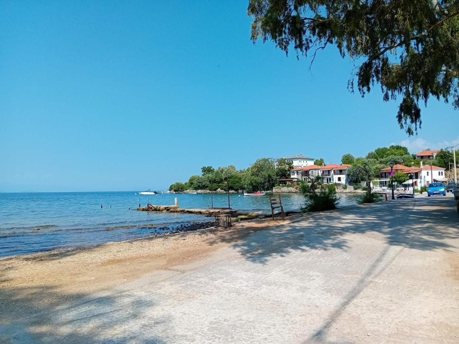 Villa Christina'S Seaside Áfissos Esterno foto
